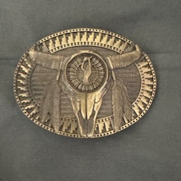 Vintage Montana Silversmith Native American Belt Buckle Steer Skull and Feathers - Picture 1 of 1